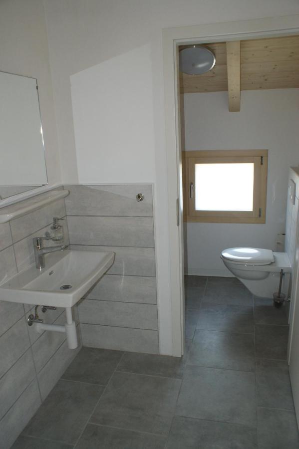 L'hôtât di loup Bed & Breakfast Courtedoux Ngoại thất bức ảnh